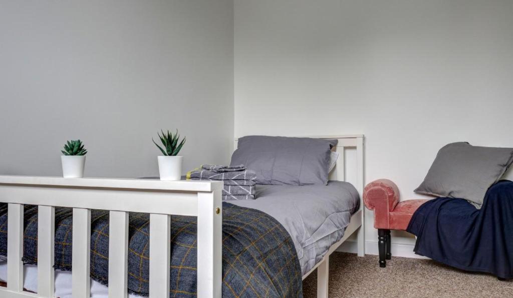 Didcot- Private Flat With Garden & Parking 03 Appartement Buitenkant foto